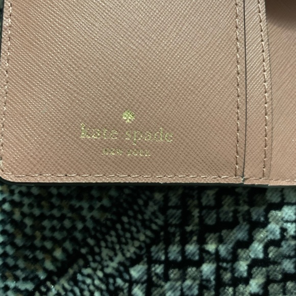 Kate Spade Wallet - Picture 4 of 7